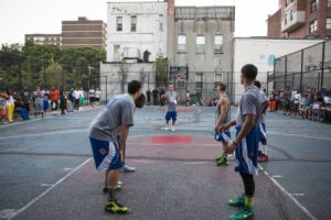 2016-underhoop-basketball