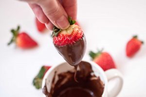 chocolate-covered-strawberries-guest-post-6
