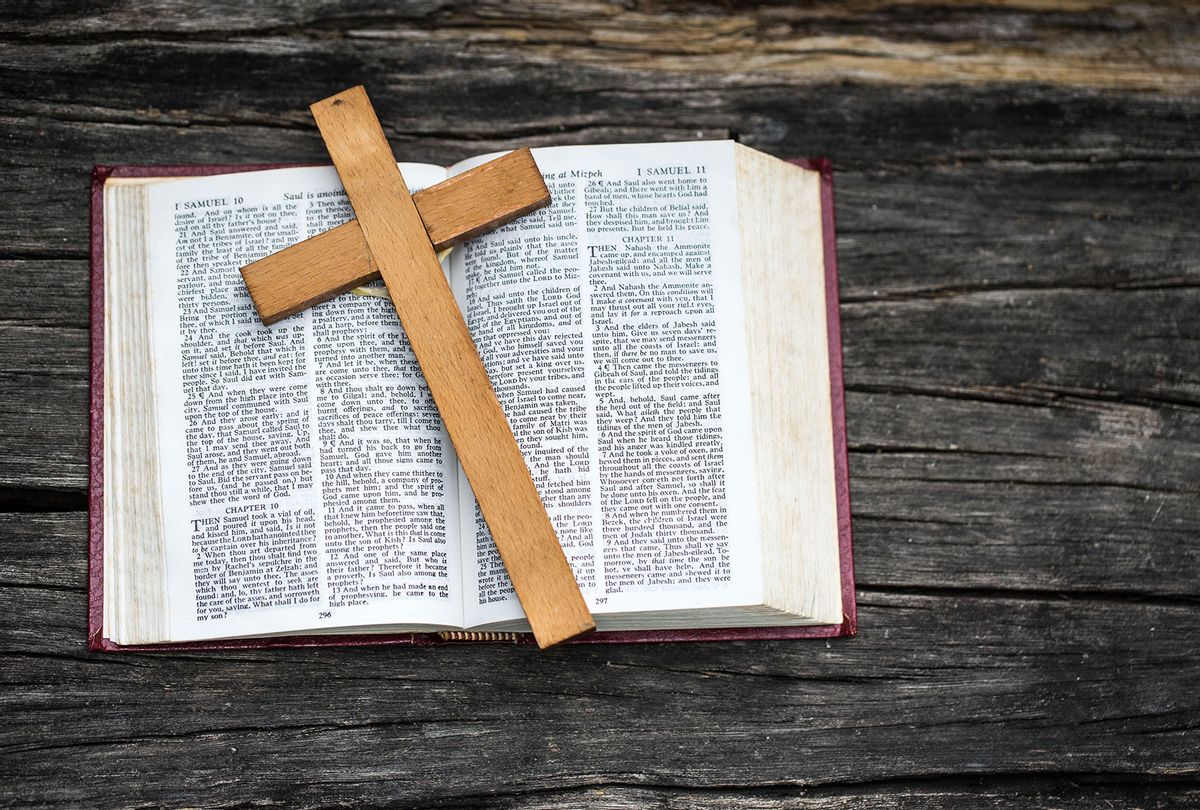 bible-cross-christianity-2021